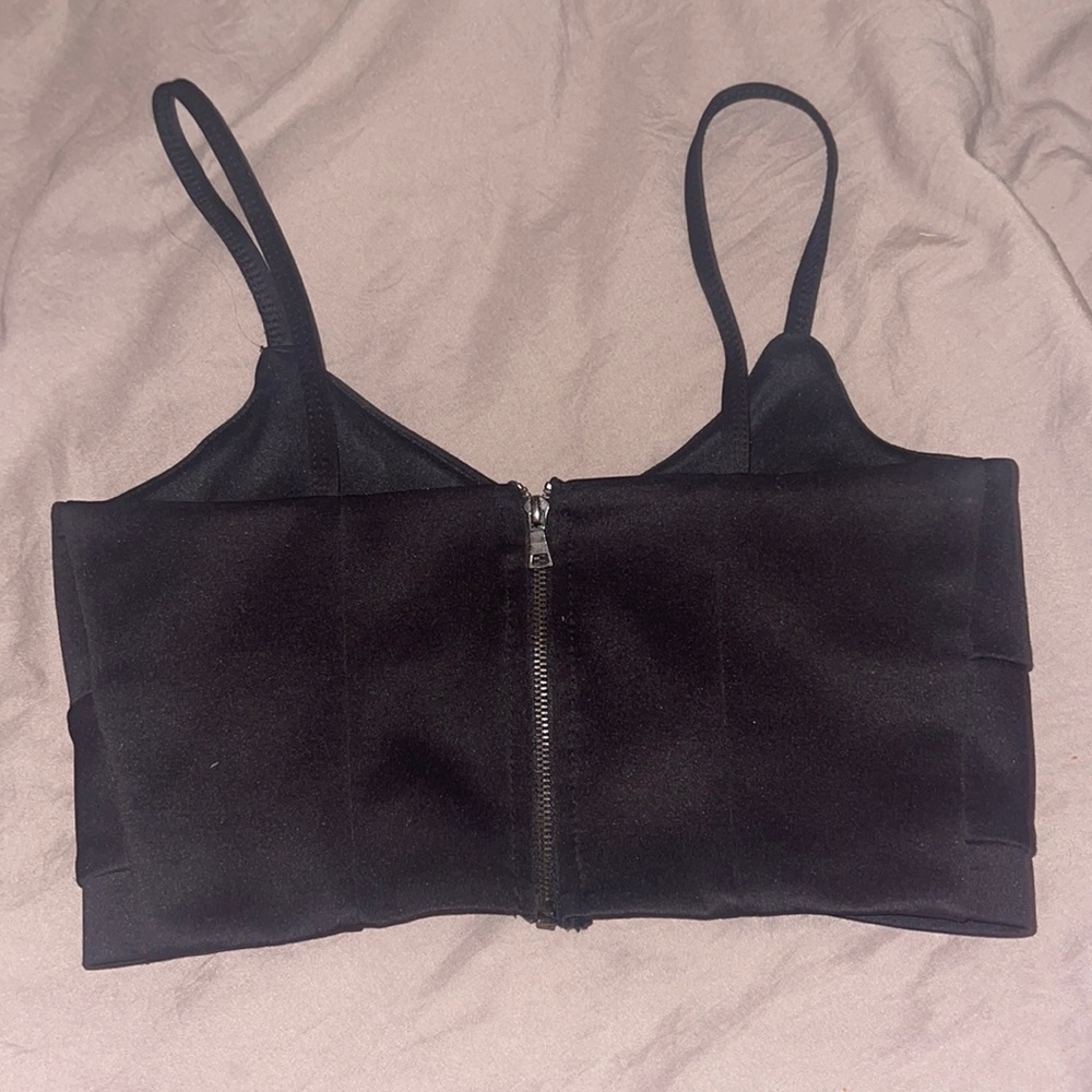 DYNAMITE | CROP TOP | Bralette - Picture 3 of 4